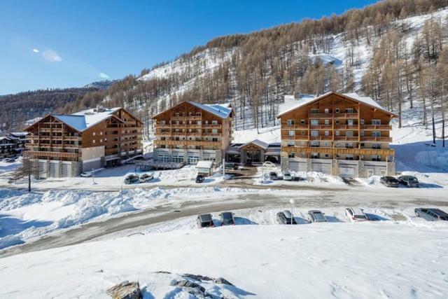 Les Terrasses De Labrau- Les Chalets Du Verdon Allos Bagian luar foto